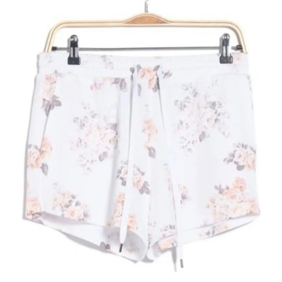 Gibsonlook  Terry Knit Floral Print Shorts In Faded Blush Print Size L-NWT - Picture 3 of 8